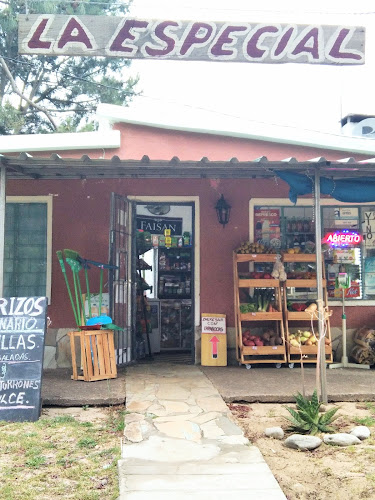 Opinii despre La Especial în Canelones - Gastronomía y hostelería