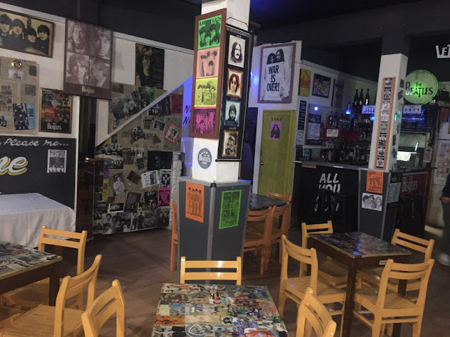 Pizzeria Tribbiani. Take Away And Delivery - Montevideo