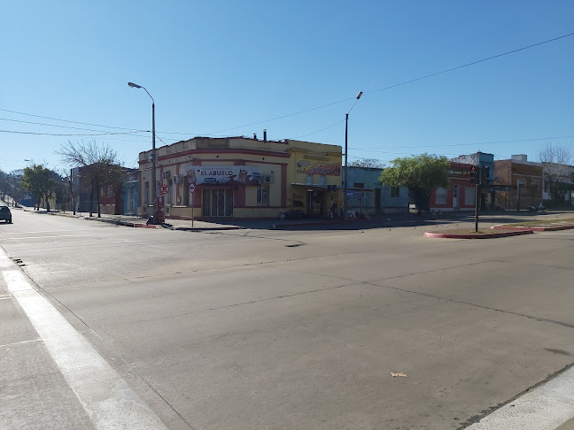 Panadería y Confitería El Abuelo - Rivera