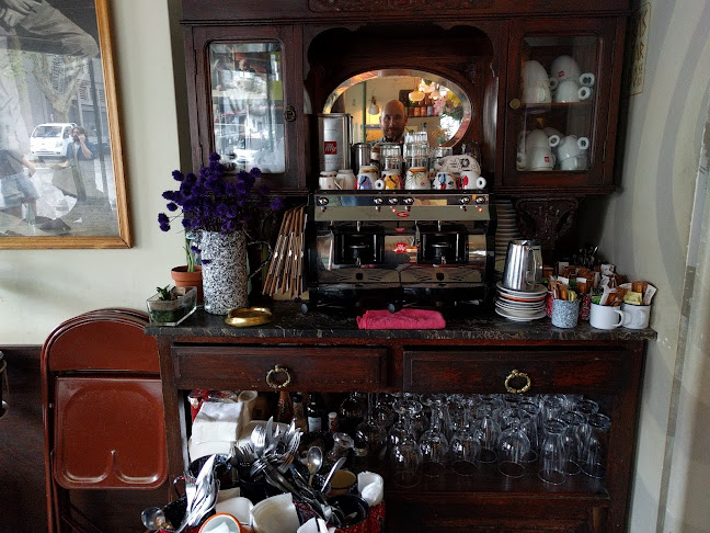 Comentarii opinii despre Candy Bar