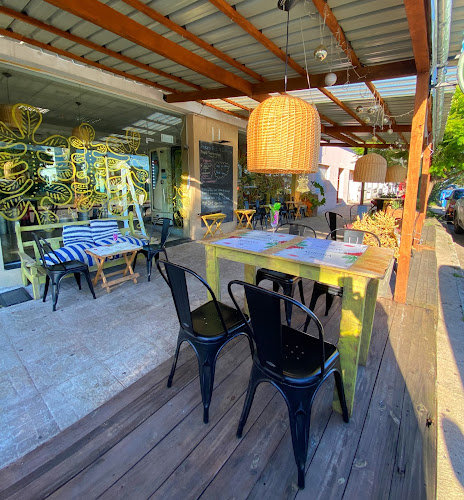 Aurora Food&Fashion Bistró - Gastronomía y hostelería