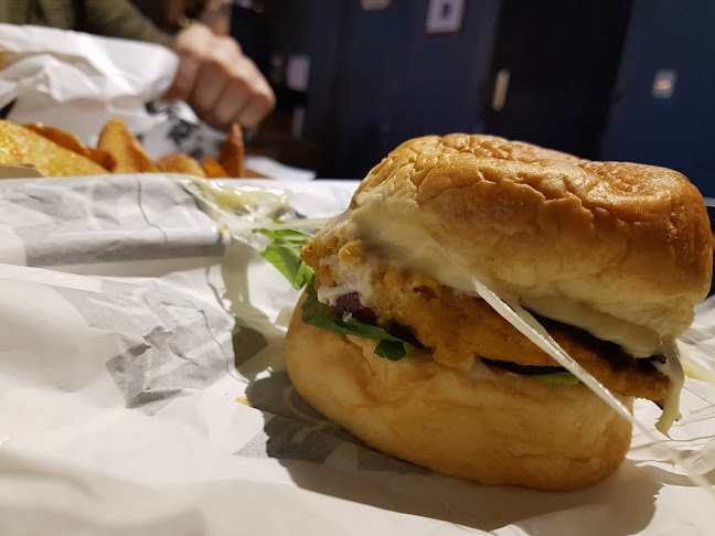 Comentarii opinii despre Rudy Burgers