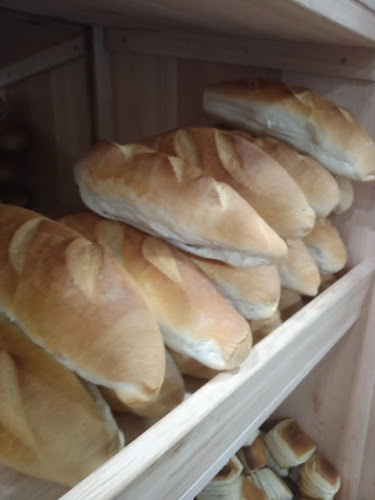 Panadería La Artesanal - Gastronomía y hostelería