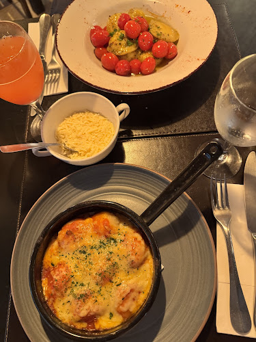 Trattoria Da Piero - Gastronomía y hostelería