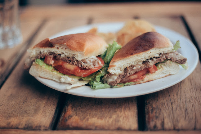 Opinii despre Bar Facal în Montevideo - Gastronomía y hostelería