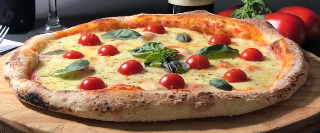 Comentarii opinii despre El Hornito Napolitano