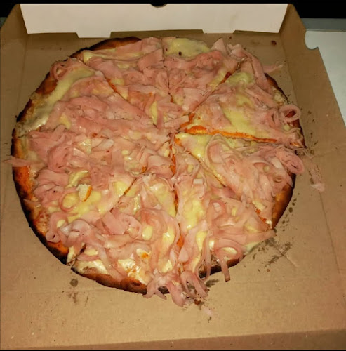 Opinii despre Pizzería "La Familia" în Montevideo - Gastronomía y hostelería