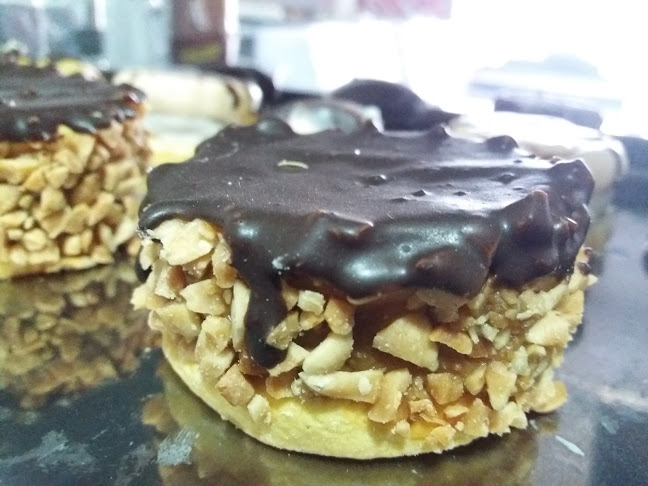 Panadería; Bizcocheria; Rotiseria; fiambreria