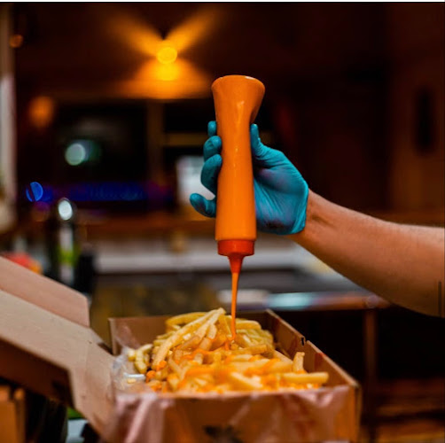 PZZERIA BLANDENGUES - Gastronomía y hostelería