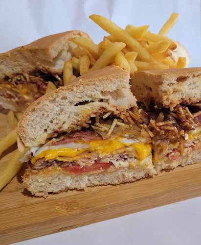 Ruta 11 y, C. 27 3, Atlántida