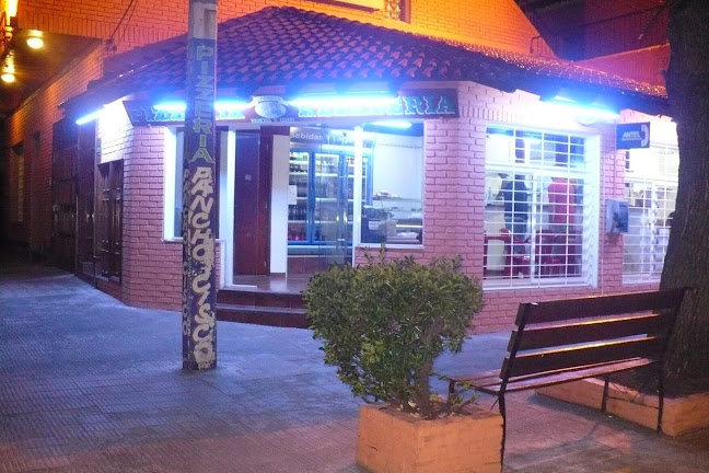 Pizzería Pancho Y Cisco - Gastronomía y hostelería