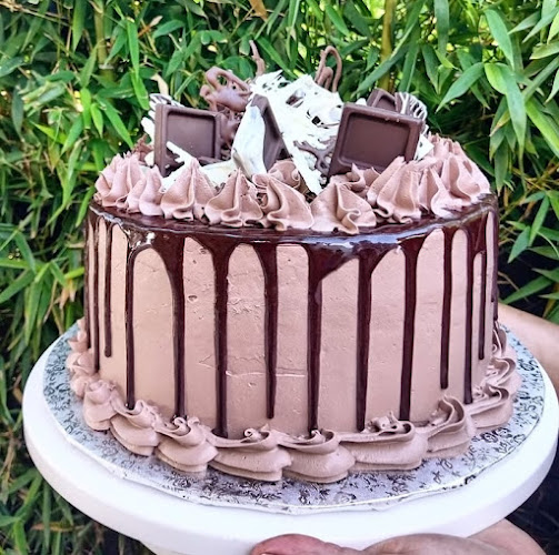 LA VIDA UNA FIESTA Tortas y postres