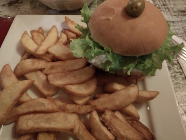 Rustic resto bar - Gastronomía y hostelería