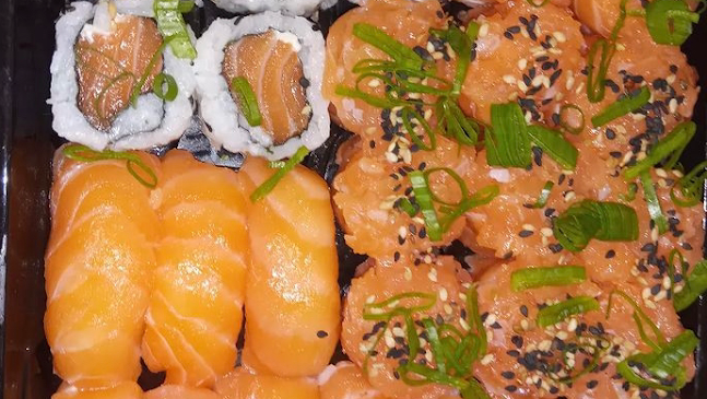 URUMAKI SUSHI Y COCINA - Delivery o takeaway -