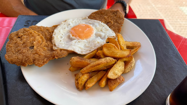 y 27, C. 24, Punta del Este, Departamento de Maldonado