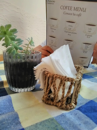 Cafetería Charm - Gastronomía y hostelería