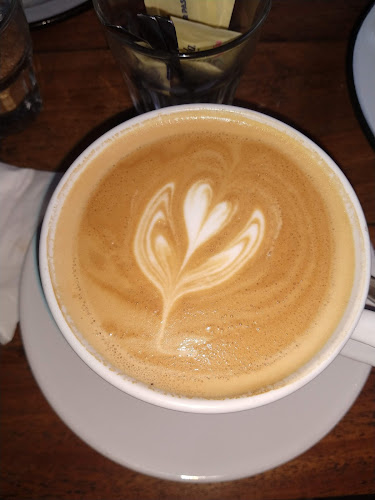 Comentarii opinii despre Mostrador Santa Teresita