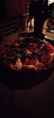 Opinii despre Fainá va fainá viene în Montevideo - Gastronomía y hostelería