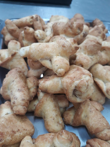 Comentarii opinii despre Panadería Facturería 18