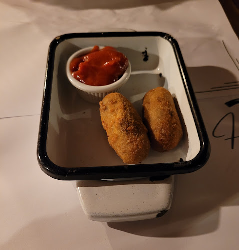 Comentarii opinii despre Hostia RestoBar