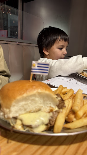 REX - Best Chivito in Town - Gastronomía y hostelería