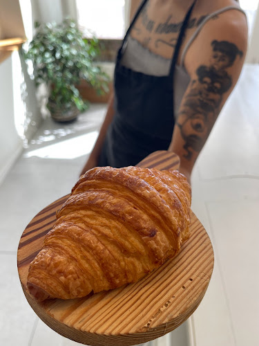 Rebelion Coffee Roasters - Gastronomía y hostelería