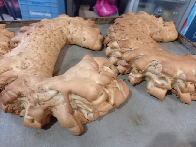 Comentarii opinii despre Panaderia Yo Y 2 Mas