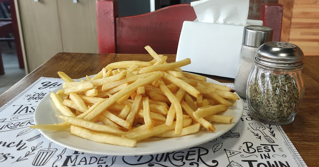 Av. Luis Alberto de Herrera 2250, 11600 Montevideo, Departamento de Montevideo