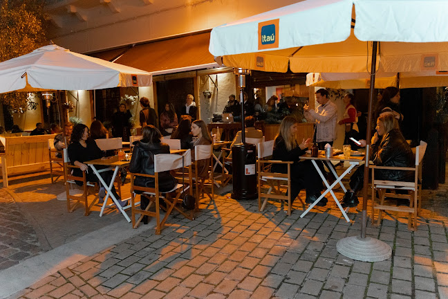 Comentarii opinii despre Hostia RestoBar