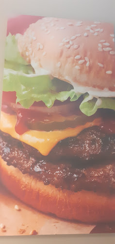 23Q4+7RG, Av. Juan Gorlero, 20100 Punta del Este, Departamento de Maldonado