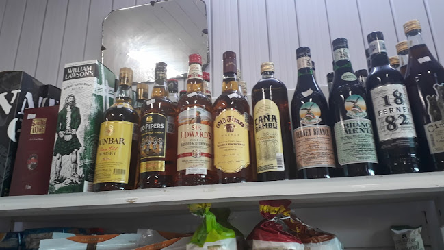 Opinii despre Dos ciudades în Barros Blancos - Gastronomía y hostelería