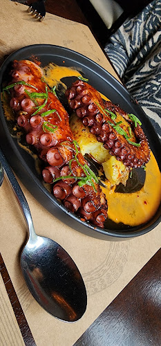 Es Mercat - Gastronomía y hostelería