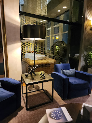 Piso 40 Club de Ejecutivos de Montevideo - Gastronomía y hostelería