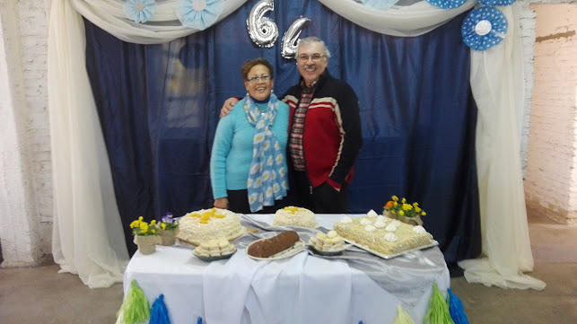 Panadería "La Reina" - Young