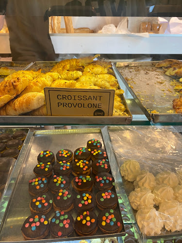 Panadería Rumbo al Este - Gastronomía y hostelería