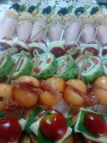 Confitería y Panadería Millán y Raffo - Gastronomía y hostelería