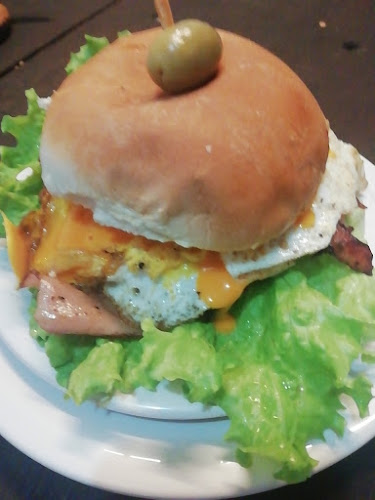 Pizzeria y Chiviteria Cero Es 3 - Gastronomía y hostelería