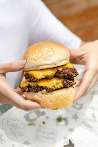 Comentarii opinii despre Rudy Burgers