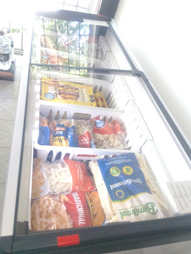 Comentarii opinii despre Mercado de Congelados y Bebidas Ches