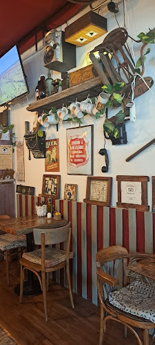 Opinii despre Rustic resto bar în Punta del Este - Gastronomía y hostelería