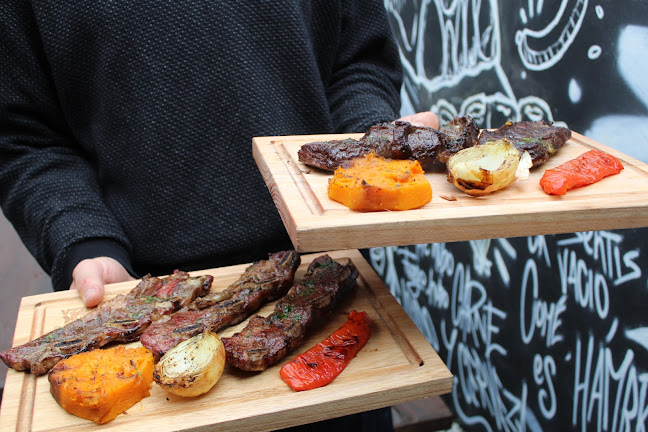 Bomba burger pizza y parrilla - Gastronomía y hostelería