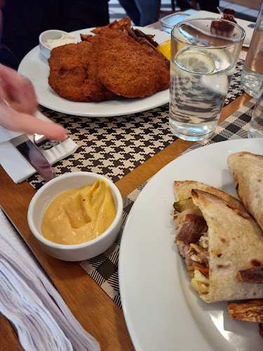 Comentarii opinii despre Atorrante café