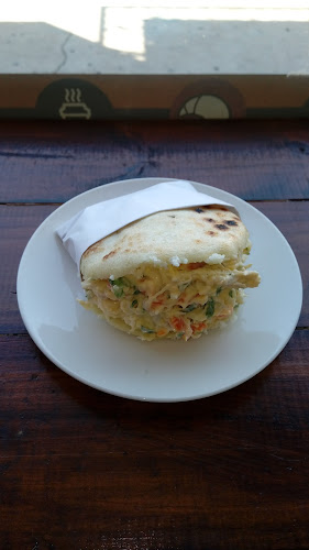 72GR+PM3, Ruta 8, 15600 Pando, Departamento de Canelones