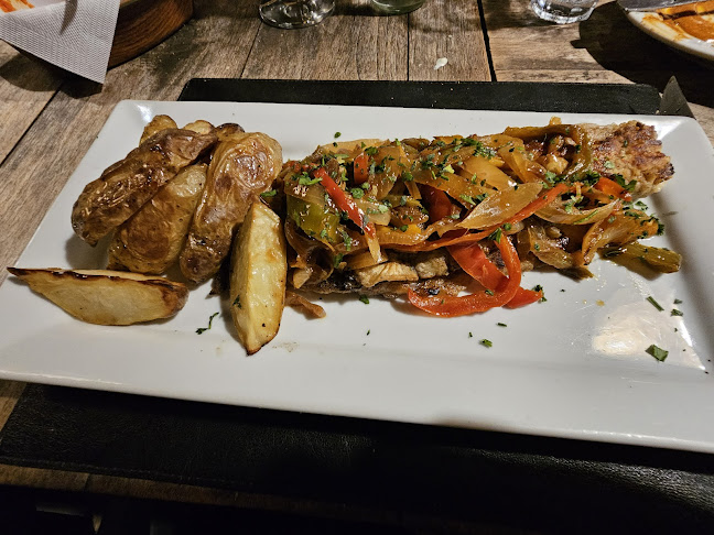 Medio y Medio - Gastronomía y hostelería