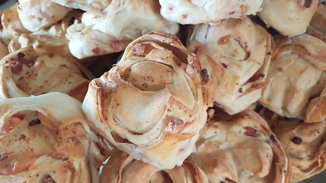 Opinii despre Panadería Y Confitería DANIPAN în Col. del Sacramento - Gastronomía y hostelería