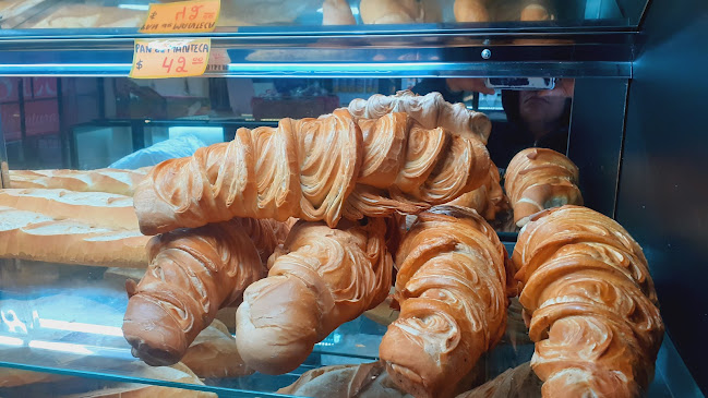 Comentarii opinii despre Panadería FALOLU