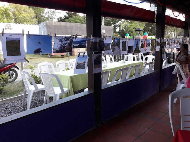 Opinii despre Restaurante Tu Parador Empalme Olmos în Empalme Olmos - Gastronomía y hostelería