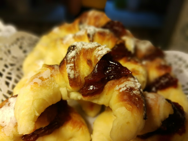 Opinii despre Medialunas Calentitas în La Barra - Gastronomía y hostelería