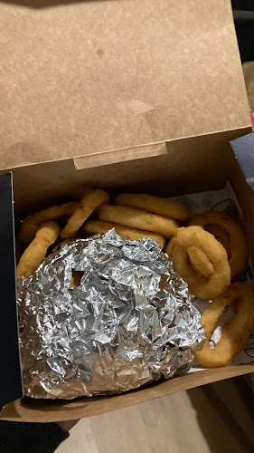 Valito Burgers & Milas - Montevideo