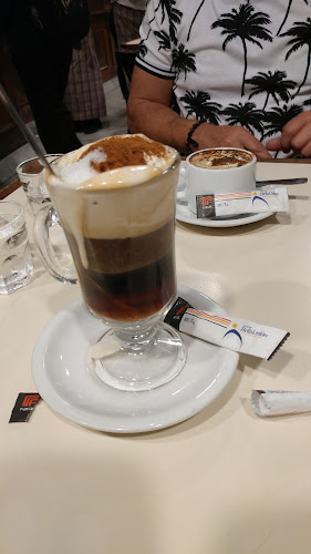 Av. 18 de Julio 1249, 11100 Montevideo, Departamento de Montevideo